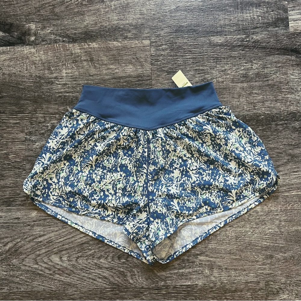 NWT OFFLINE Floral Flowy Short